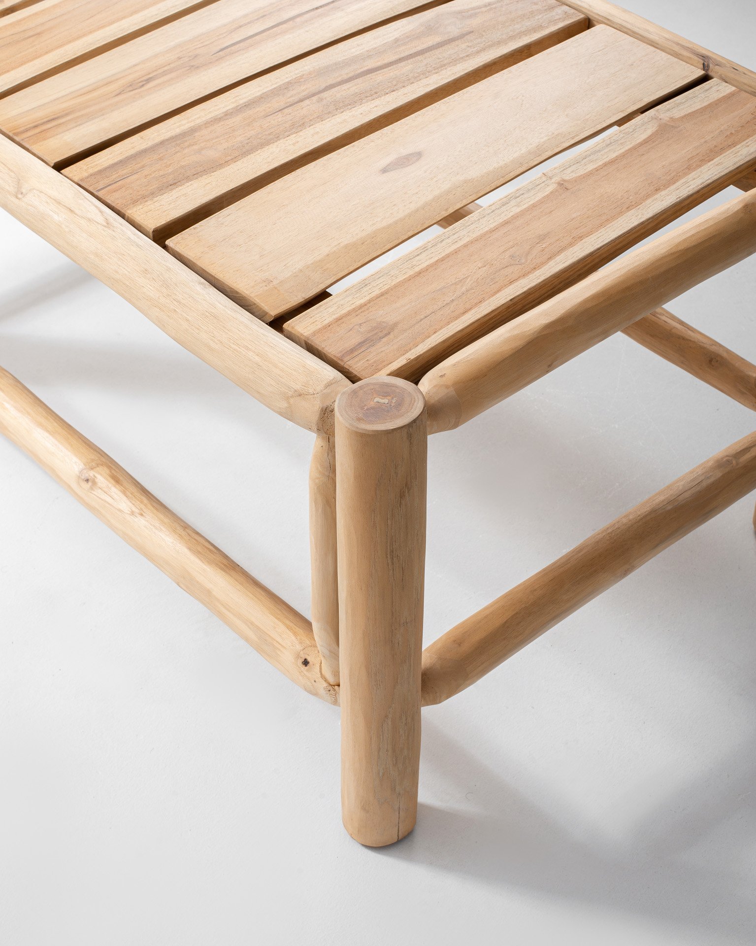 Nuriel teak brach set with cushion Thumbnail