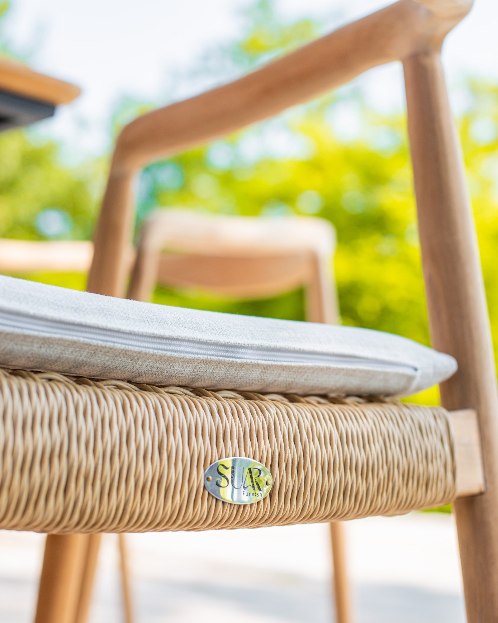 COAST TABLE & SETH OUTDOOR CHAIR Thumbnail