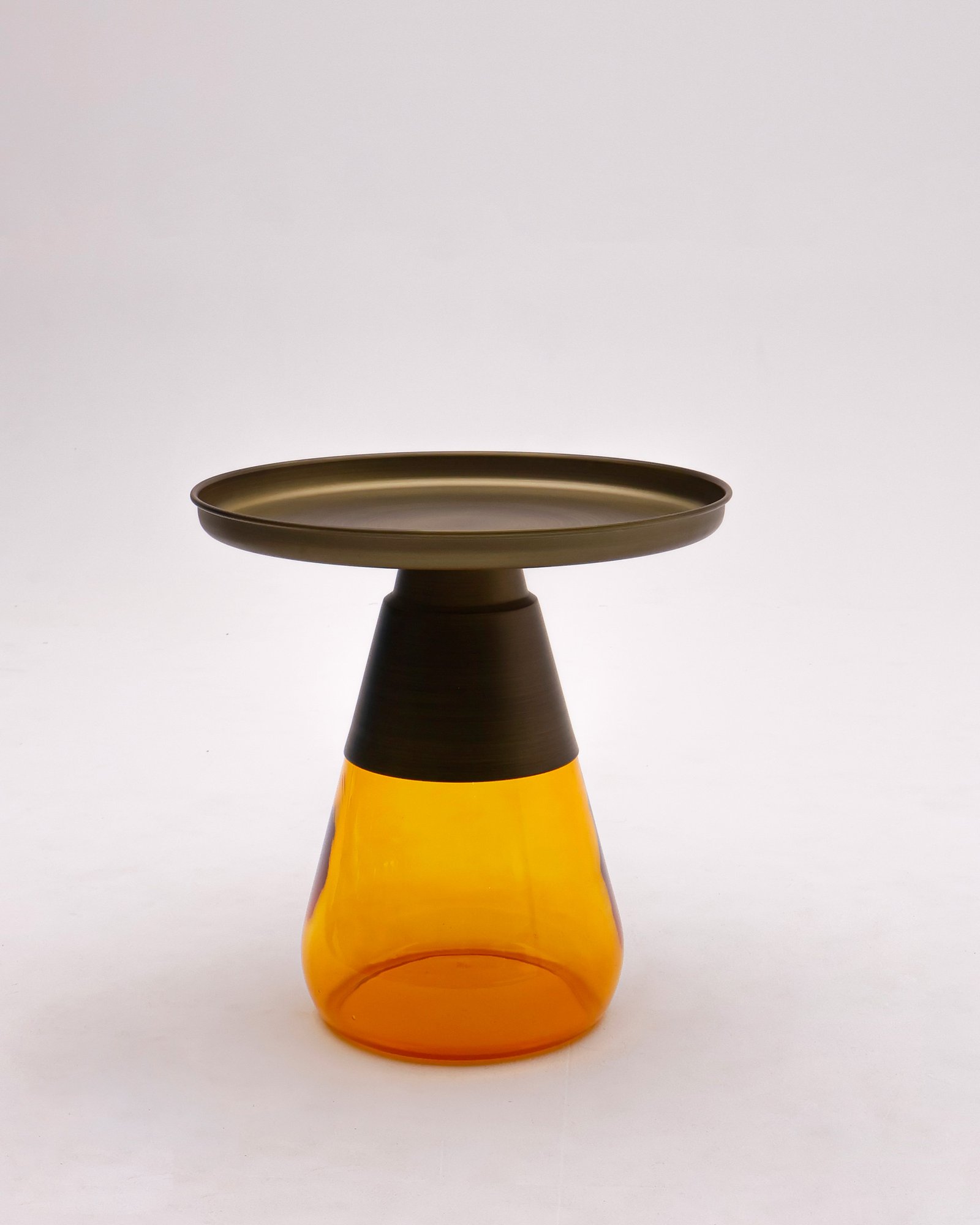 AMBER BRASS Table Thumbnail
