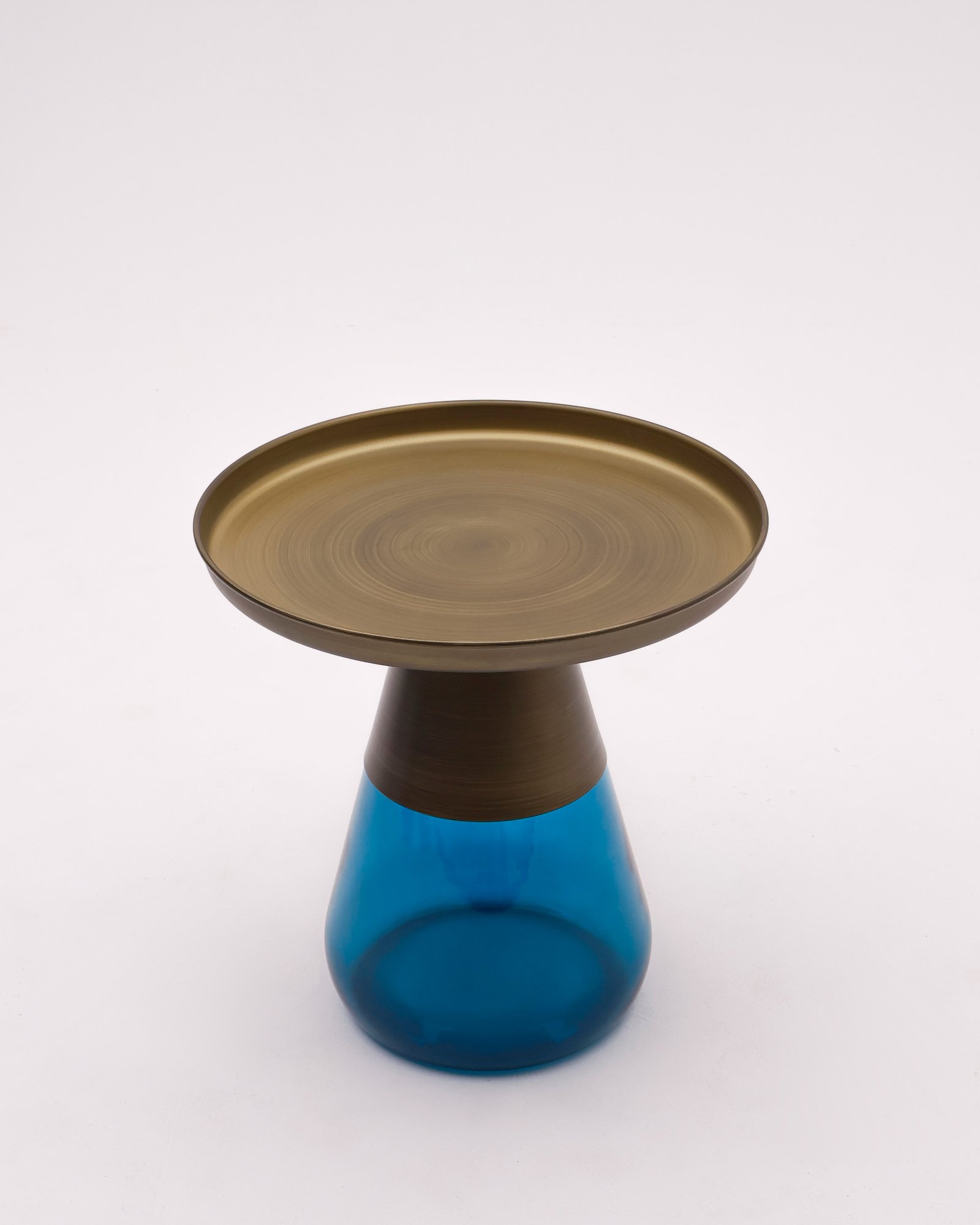 AMBER BRASS Table Thumbnail