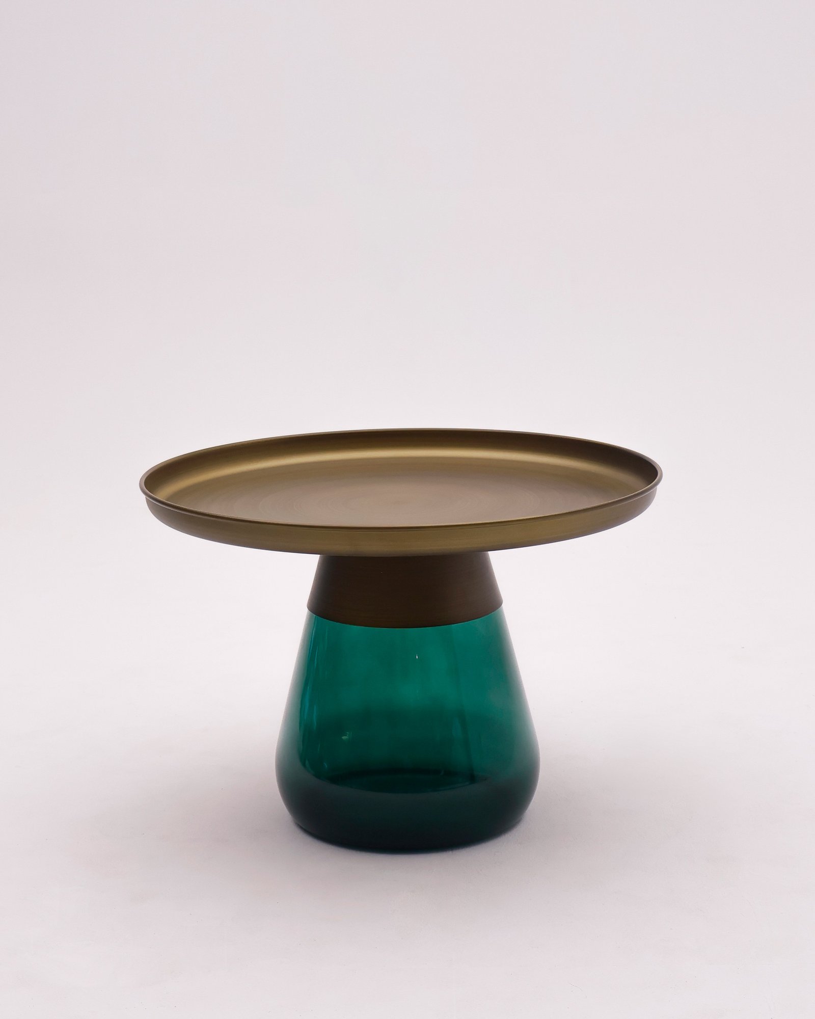 AMBER BRASS Table Thumbnail